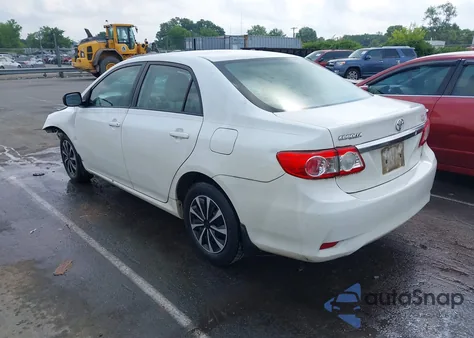 2011 Toyota Corolla S/Le from USA, damaged, VIN 2T1BU4EE5BC552708